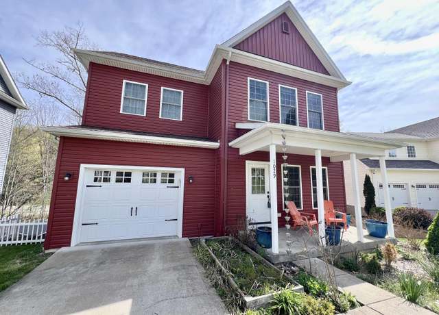 Property at 1029 Olivia, Morgantown, WV 26508, 3 beds, 2 baths