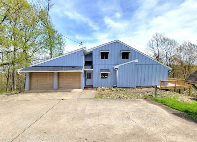 Property at 111 Stonewall Rd, Fairmont, WV 26554, 3 beds, 2.5 baths