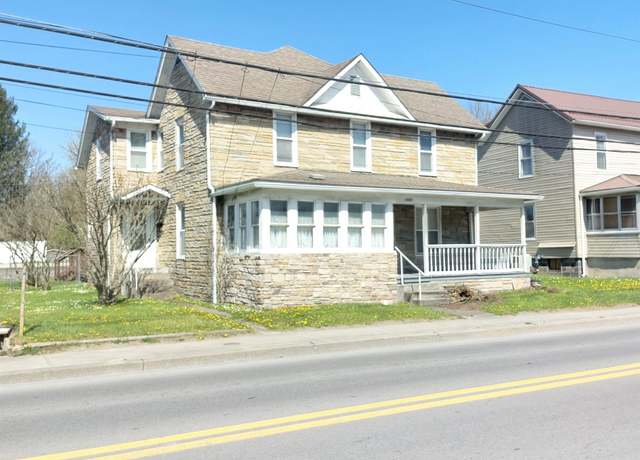 Property at 1084 Harrison Ave, Elkins, WV 26241, 3 beds, 2.5 baths