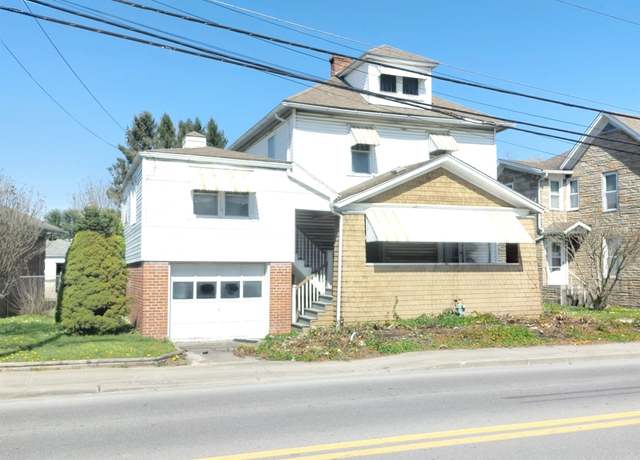 Property at 1090 Harrison Ave, Elkins, WV 26241, 3 beds, 1.5 baths