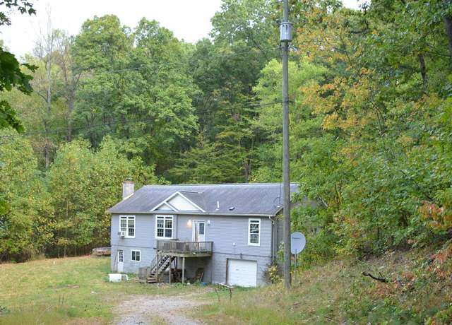 Property at 313 Hecks Rd, Fairmont, WV 26554, 3 beds, 2 baths