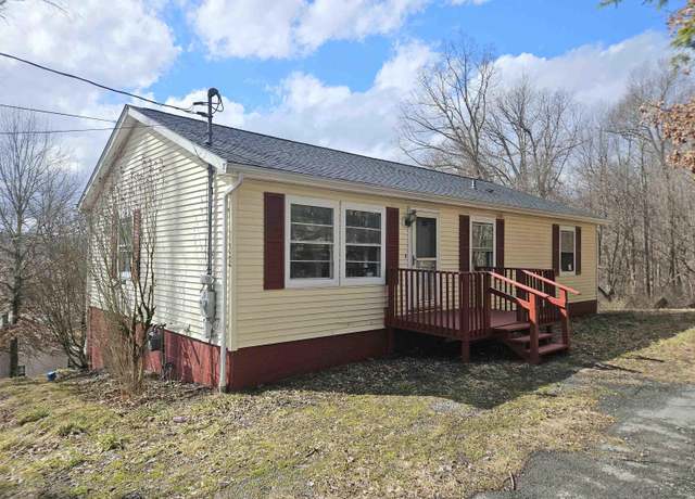 Property at 132 Beverly St, Kingwood, WV 26537, 3 beds, 2.5 baths