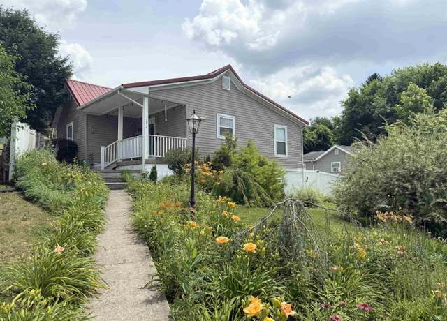 Property at 347 Bradley, Fairmont, WV 26554, 2 beds, 1 bath