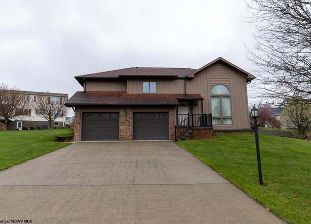 Property at 3110 Sylvan Dr, Morgantown, WV 26508, 3 beds, 2.5 baths