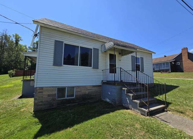Property at 130 Hunsaker St, Fairmont, WV 26554, 3 beds, 1 bath