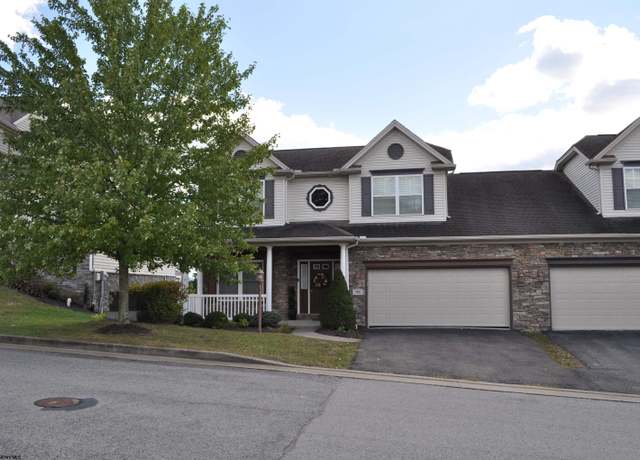Property at 98 Berkshire Cir, Bridgeport, WV 26330, 3 beds, 3.5 baths