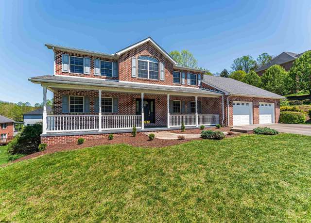 Property at 206 Rivercrest Dr, Morgantown, WV 26508, 5 beds, 5 baths