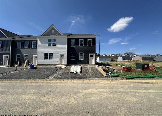 Property at 749 Mulligan Ct, Maidsville, WV 26541, 3 beds, 2.5 baths