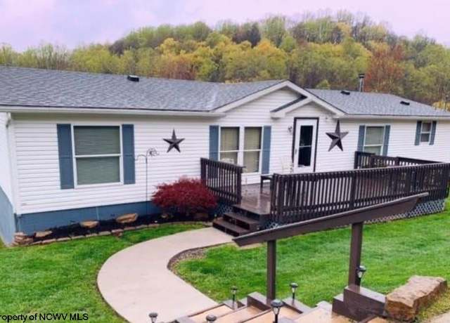 Property at 75 Saint Josephs, Fairmont, WV 26554, 3 beds, 2 baths