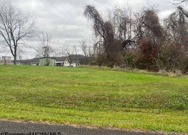 Property at 44 Holbert Ave, Fairmont, WV 26554