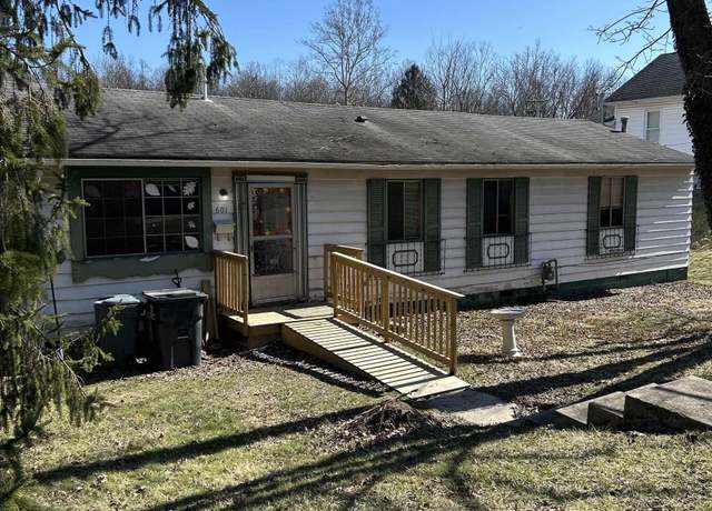 Property at 601 Standard Ave, Morgantown, WV 26501, 3 beds, 2 baths