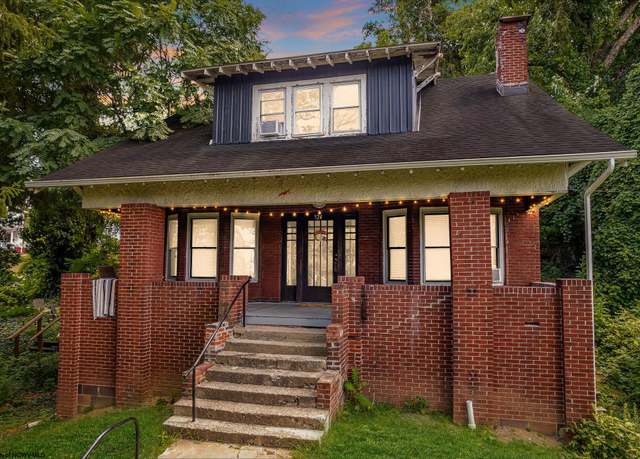 Property at 524 Pearl, Morgantown, WV 26505, 3 beds, 2 baths