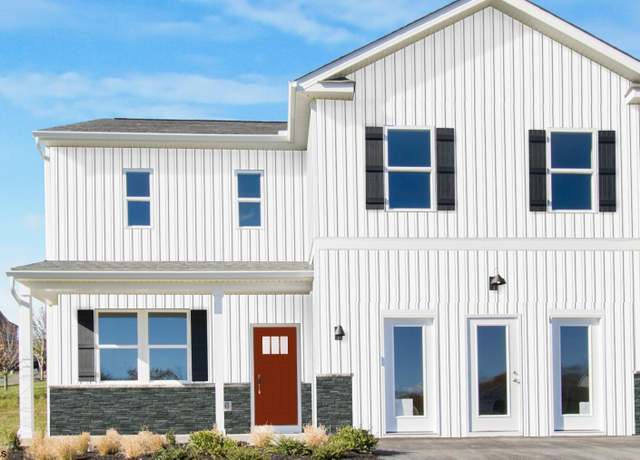 Property at 304 Dye, Morgantown, WV 26501, 4 beds, 2.5 baths