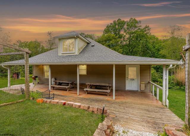 Property at 336 Gabbertville, Morgantown, WV 26501, 2 beds, 2 baths