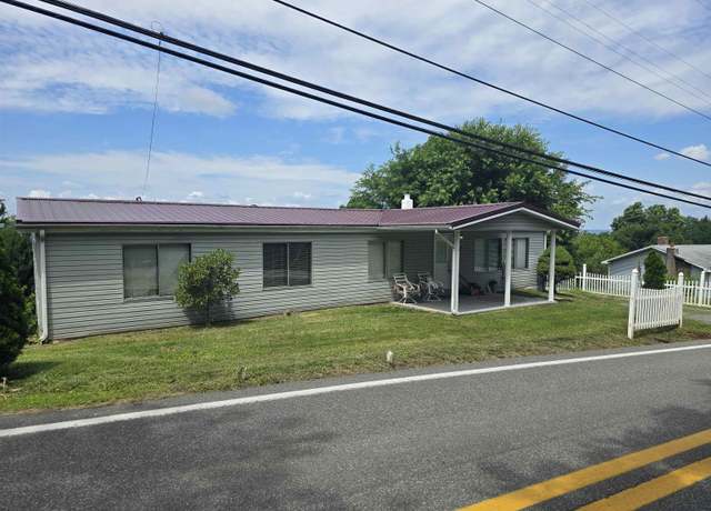 Property at 1076 Kingwood Pike, Morgantown, WV 26508, 3 beds, 2 baths