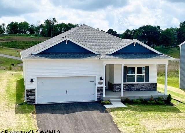 Property at 818 Bogey Ln, Maidsville, WV 26541, 3 beds, 2 baths