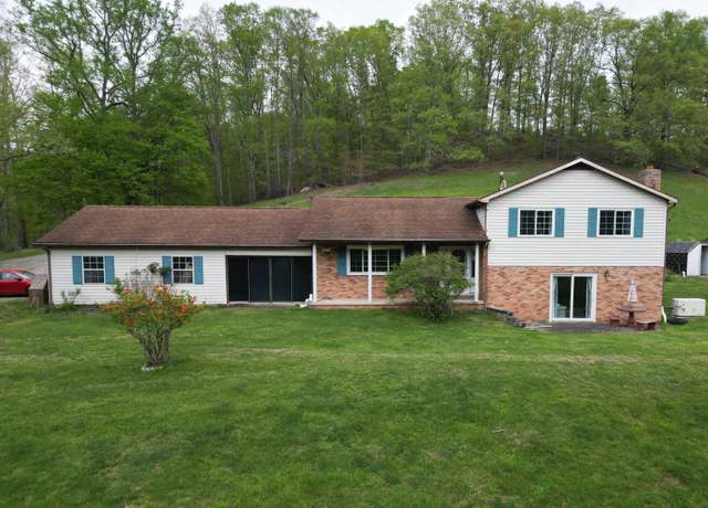 Property at 10401 Skin Crk, Horner, WV 26372, 4 beds, 3 baths