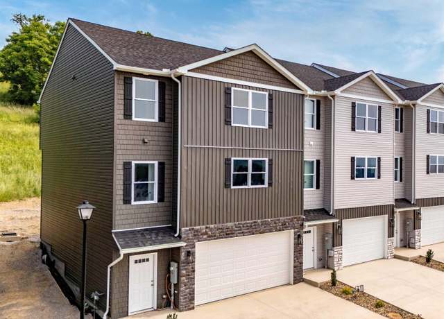Property at 272 Red Oak Ln, Morgantown, WV 26501, 3 beds, 2.5 baths