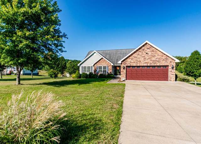 Property at 304 Engineering Dr, Morgantown, WV 26501, 3 beds, 2.5 baths