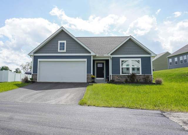 Property at 108 Eastview, Fairmont, WV 26554, 3 beds, 2 baths
