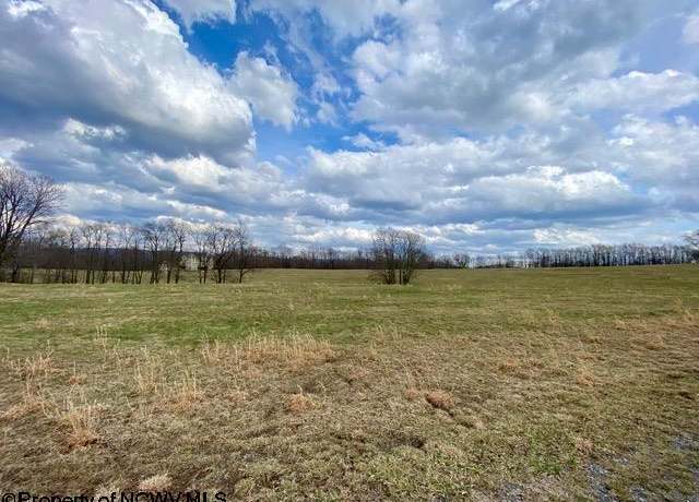 Property at 11 High Mdw, Davis, WV 26260