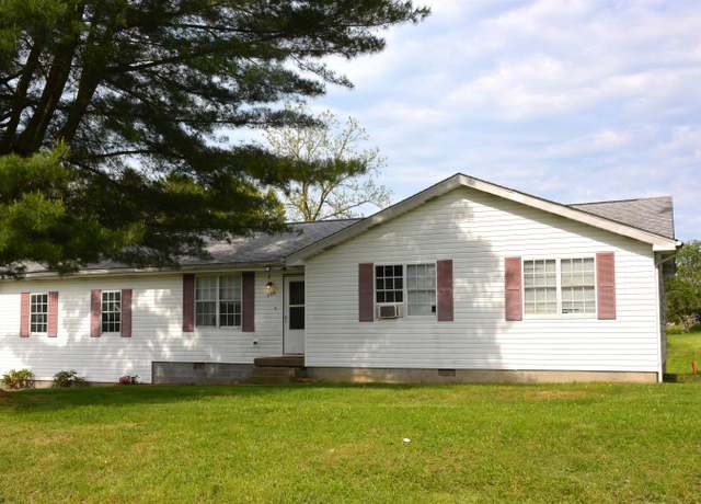 Property at 908 Old Ml, Weston, WV 26452, 3 beds, 2 baths