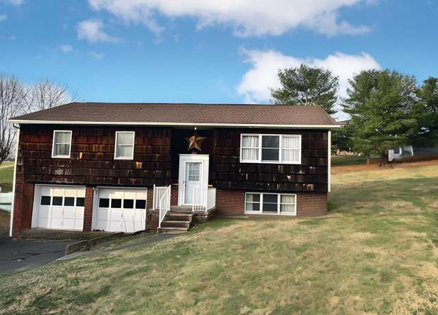 Property at 101 Haroldland Dr, Grafton, WV 26354, 3 beds, 2 baths
