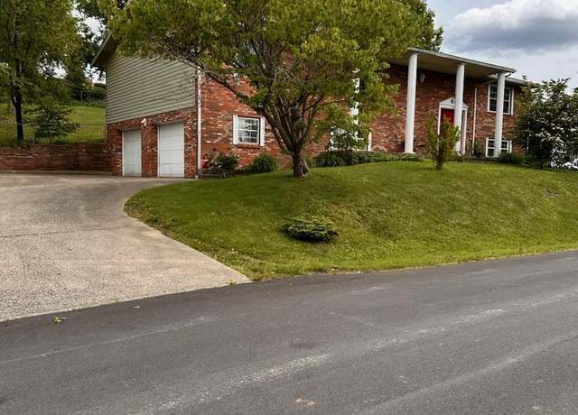 Property at 1386 Headlee Ave, Morgantown, WV 26505, 5 beds, 3 baths