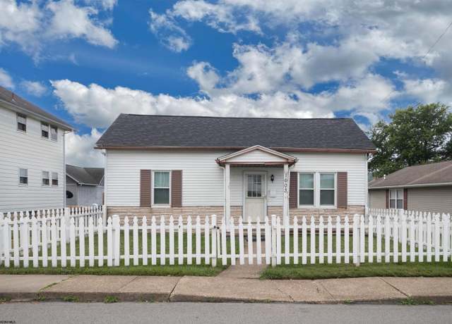 Property at 1603 Hamill Ave, Clarksburg, WV 26301, 3 beds, 1 bath