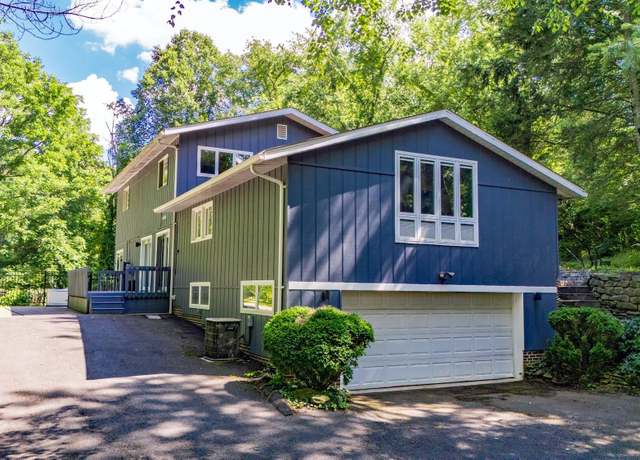 Property at 101 Walnut Ln, Morgantown, WV 26505, 5 beds, 5 baths