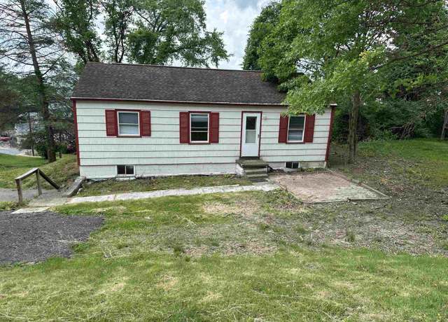 Property at 2616 University Ave, Morgantown, WV 26505, 3 beds, 1 bath