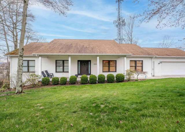 Property at 2002 White Oak, Morgantown, WV 26505, 4 beds, 3.5 baths