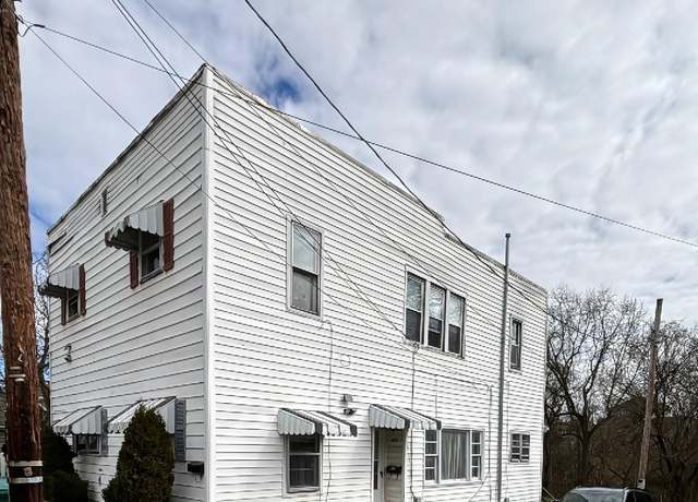 Property at 415/415.5 Duncan, Clarksburg, WV 26301, 6 beds, 2 baths