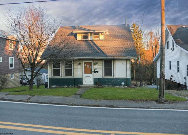 Property at 1400 Pennsylvania Ave, Fairmont, WV 26554, 2 beds, 2 baths