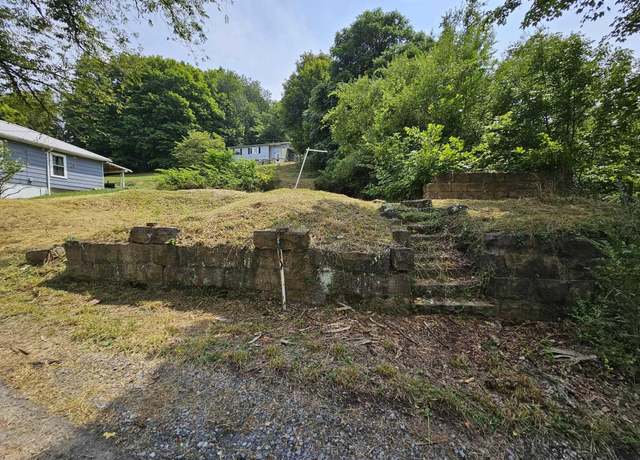 Property at 1 4th St, Grafton, WV 26354