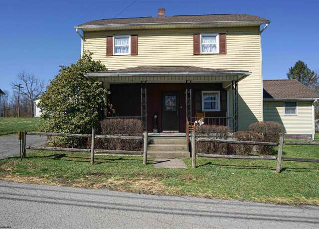 Property at 1001 Montana Rd, Montana Mines, WV 26586, 3 beds, 1.5 baths