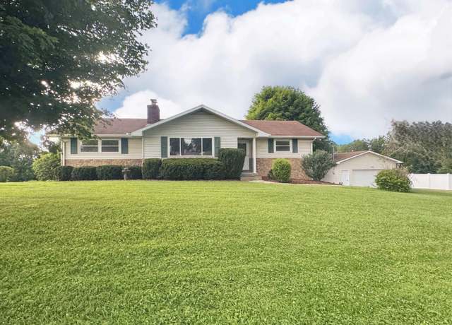 Property at 3694 Fairmont Ave, Fairmont, WV 26554, 3 beds, 2.5 baths