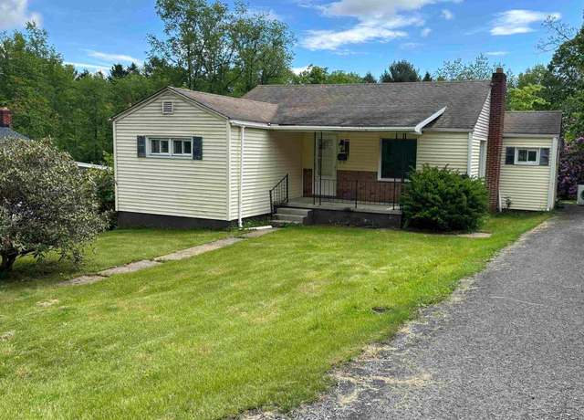 Property at 112 Center, Kingwood, WV 26537, 3 beds, 1 bath
