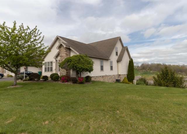 Property at 62 Sheffield, Bridgeport, WV 26330, 4 beds, 3.5 baths