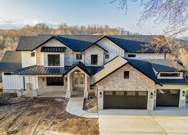Property at 418 Rustic Hls, Morgantown, WV 26508, 6 beds, 5.5 baths
