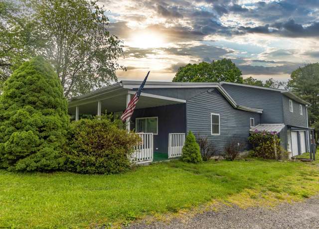 Property at 107 Orchard St, Masontown, WV 26542, 3 beds, 2 baths