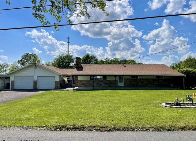Property at 1123 Bakers Rdg, Morgantown, WV 26508, 3 beds, 2 baths