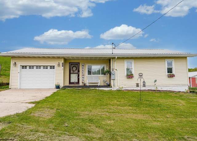 Property at 719 Elk Run, Bruceton Mills, WV 26525, 2 beds, 1 bath