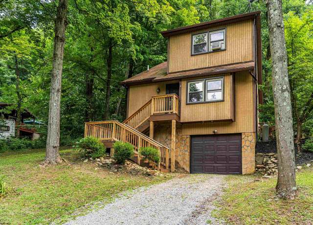 Property at 306 Brooke, Morgantown, WV 26505, 3 beds, 2 baths