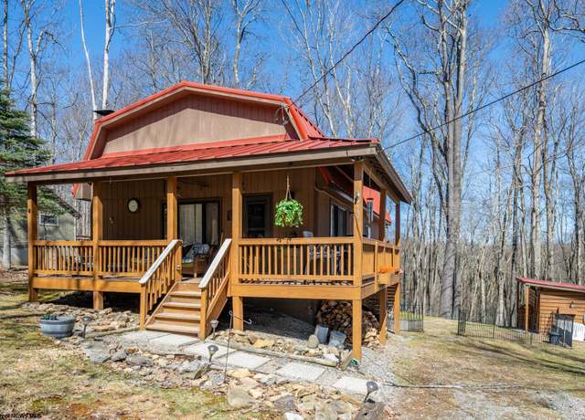Property at 576 Hemlock, Terra Alta, WV 26764, 4 beds, 2.5 baths