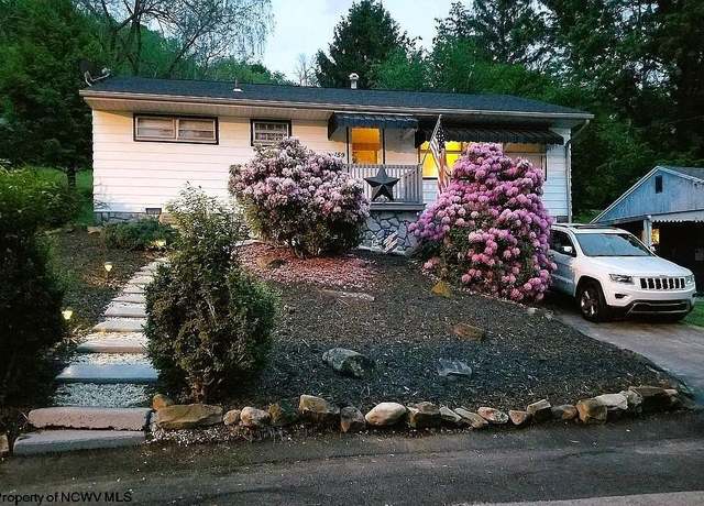 Property at 159 Kramer Dr, Clarksburg, WV 26301, 3 beds, 1 bath