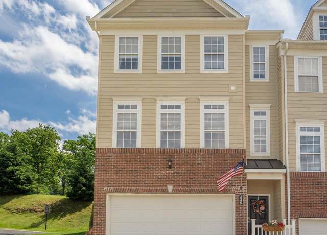Property at 430 Saint Andrews Dr, Morgantown, WV 26508, 3 beds, 3 baths