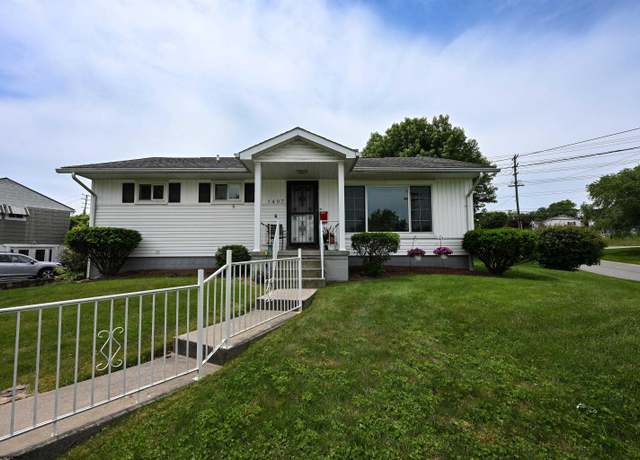 Property at 1497 Woodland Dr, Morgantown, WV 26505, 2 beds, 1 bath