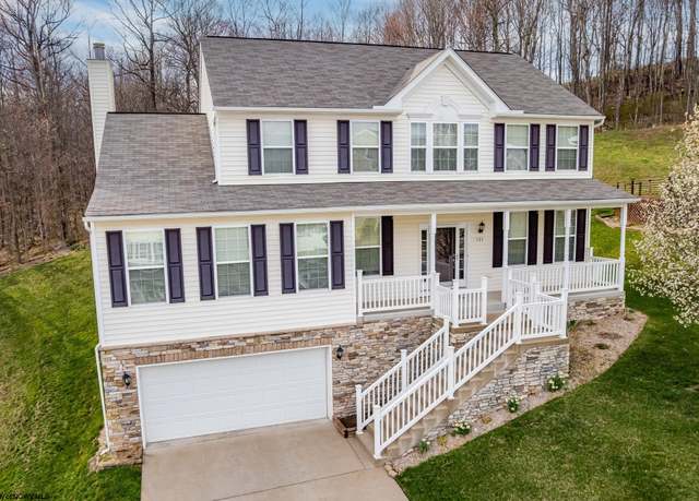 Property at 121 Brookdale Dr, Morgantown, WV 26508, 4 beds, 3.5 baths