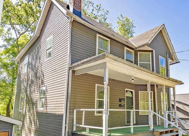 Property at 352 Stewart St, Morgantown, WV 26505, 6 beds, 2.5 baths